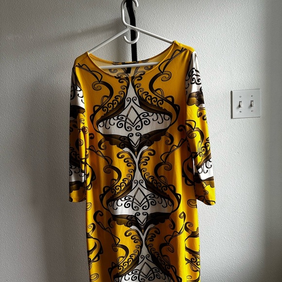 Forever 21 Dresses & Skirts - Forever 21 Long Sleeve Dress in Yellow